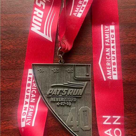 Pat's Run 2019 Race Finisher Medal - Tillman Never Stop ASU Cardinals - Picture 2 of 4